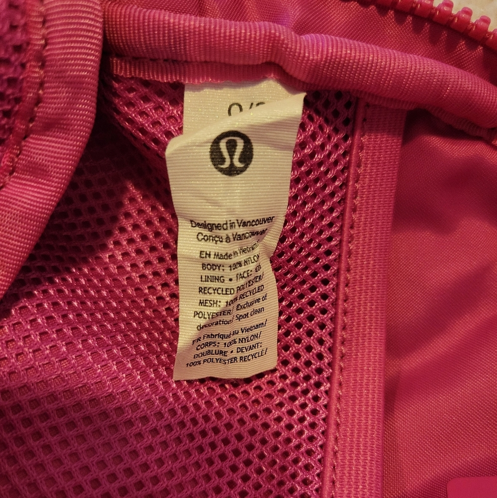 Lululemon Everywhere Belt Bag with Long Strap 1L Sonic Pink Crossbody Travel - Picture 13 of 14
